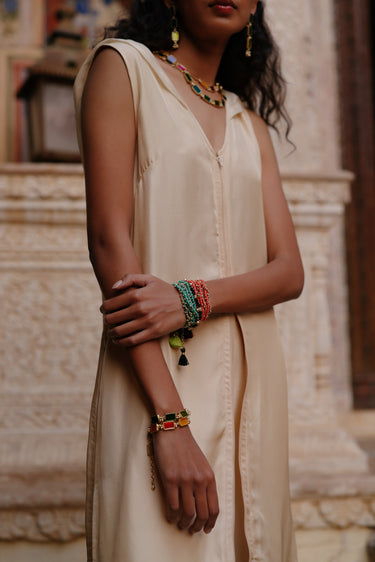 #color_carnelian
