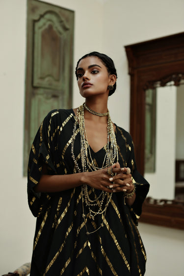 Gold Pearl Beaded Neckstring
