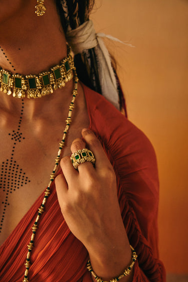 #color_glass-leaf-green