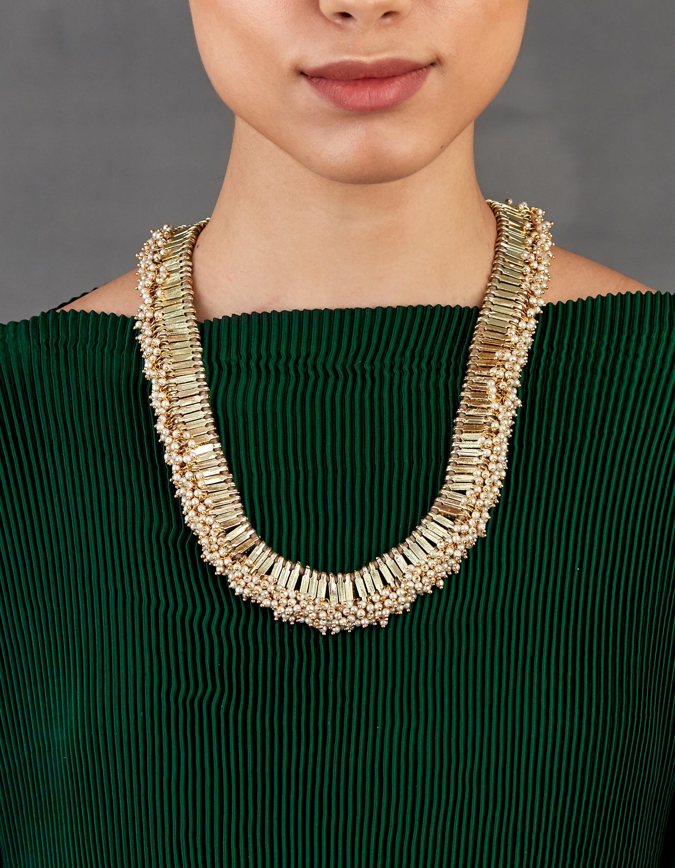 Naaz long Pearl Necklace