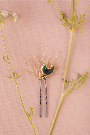 Indrani Leaf Hair Pin