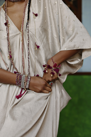 Tassel Shell Neckstring