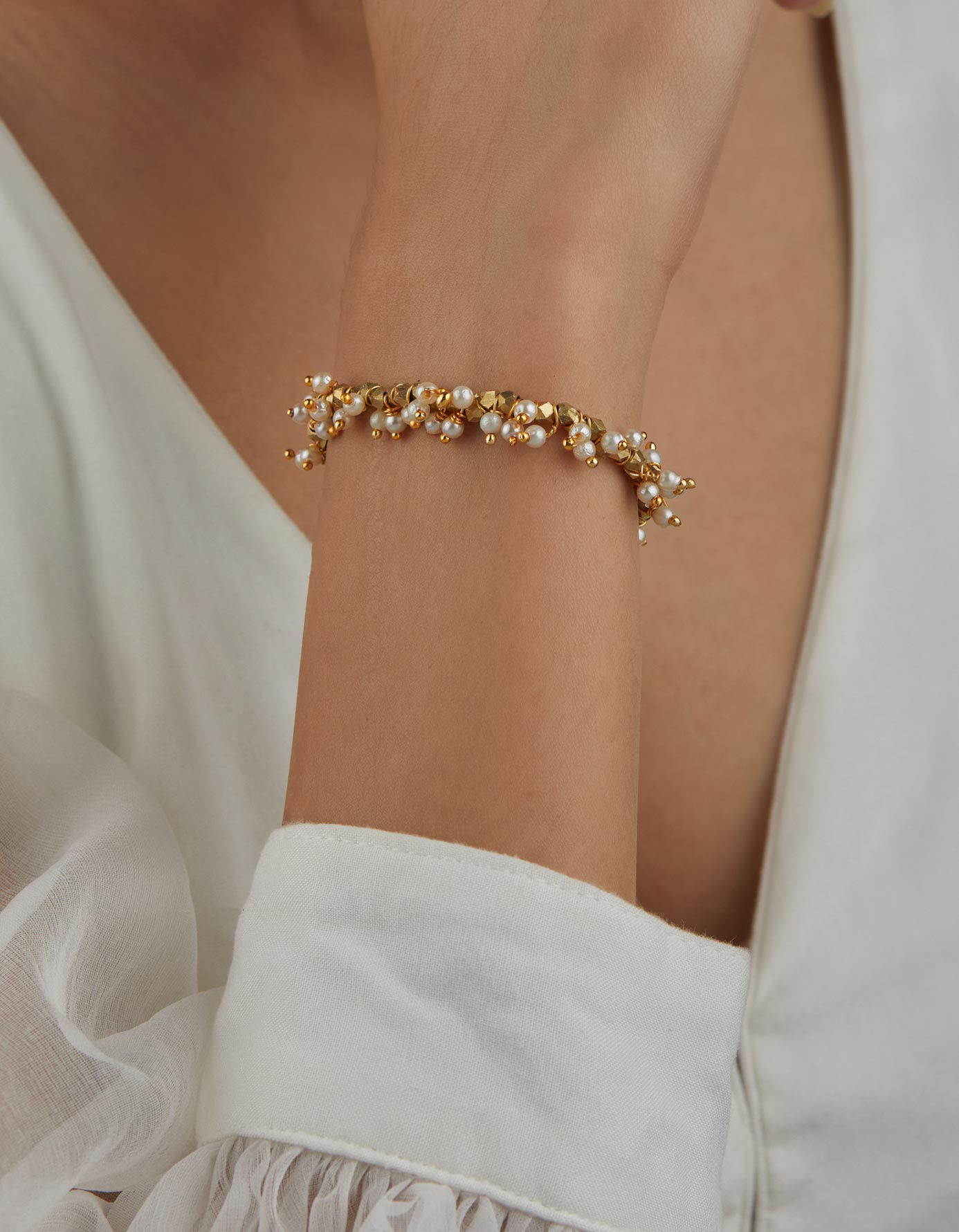 Mini Nugget Pearl Beaded Bracelet in 18k Gold Vermeil on Sterling Silver  and Pearl | Jewellery by Monica Vinader