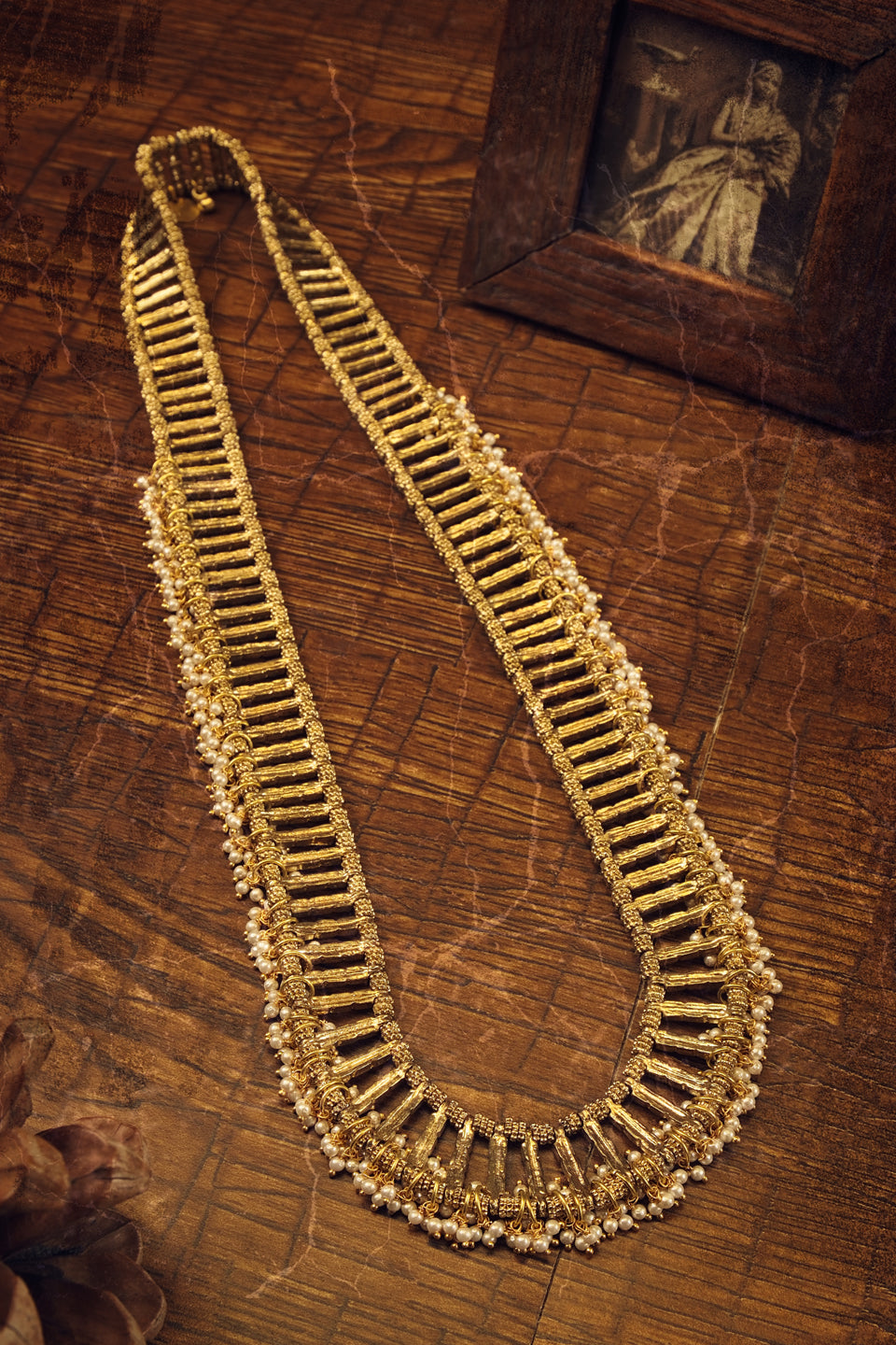 Qabeela Long Temple Lariya Gold Necklace