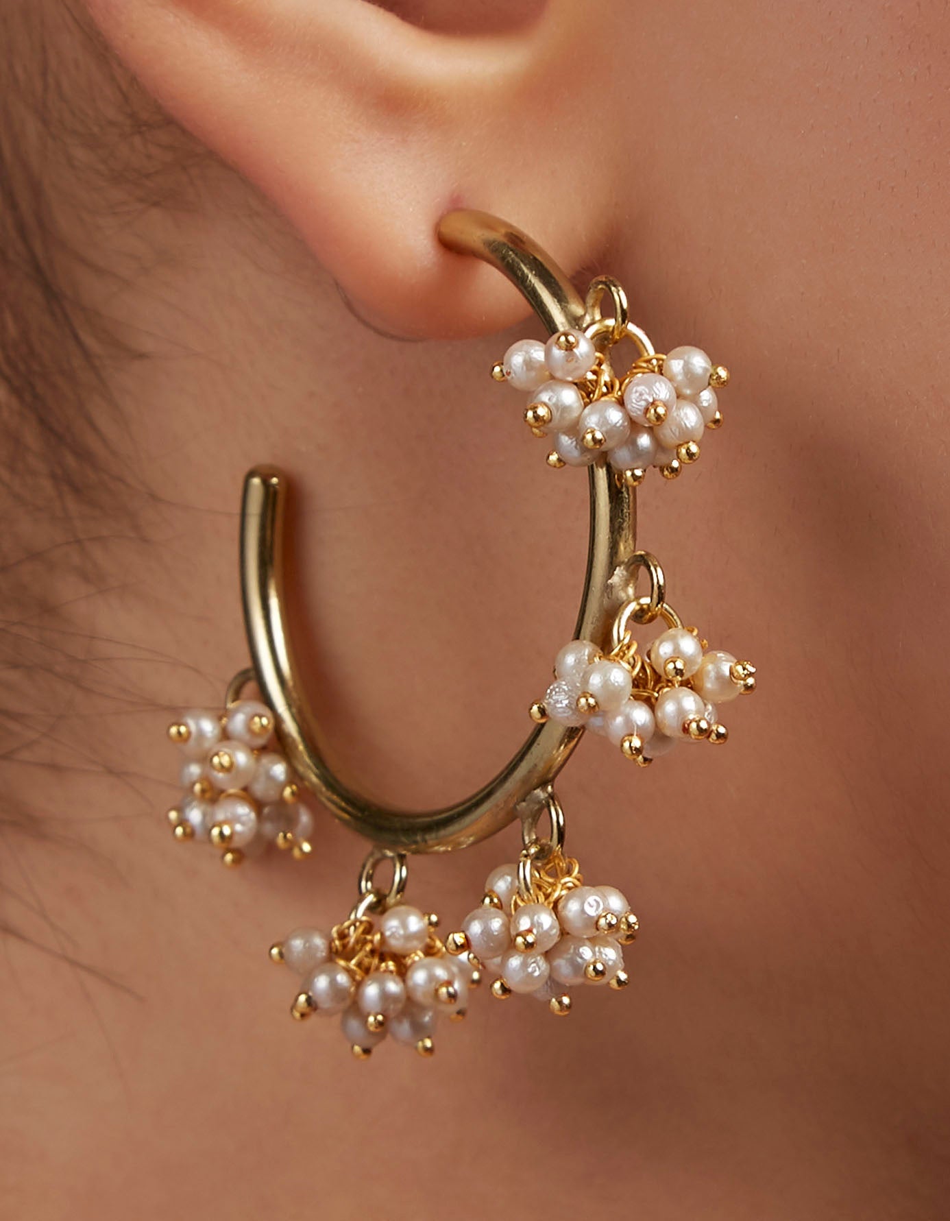 Chaand Pearl Earrings
