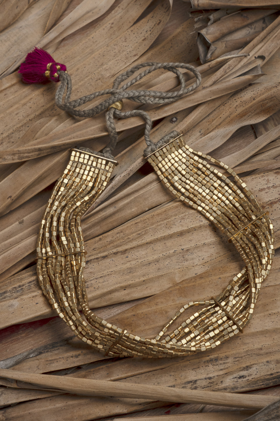 Round Chauras Gold Thin Necklace